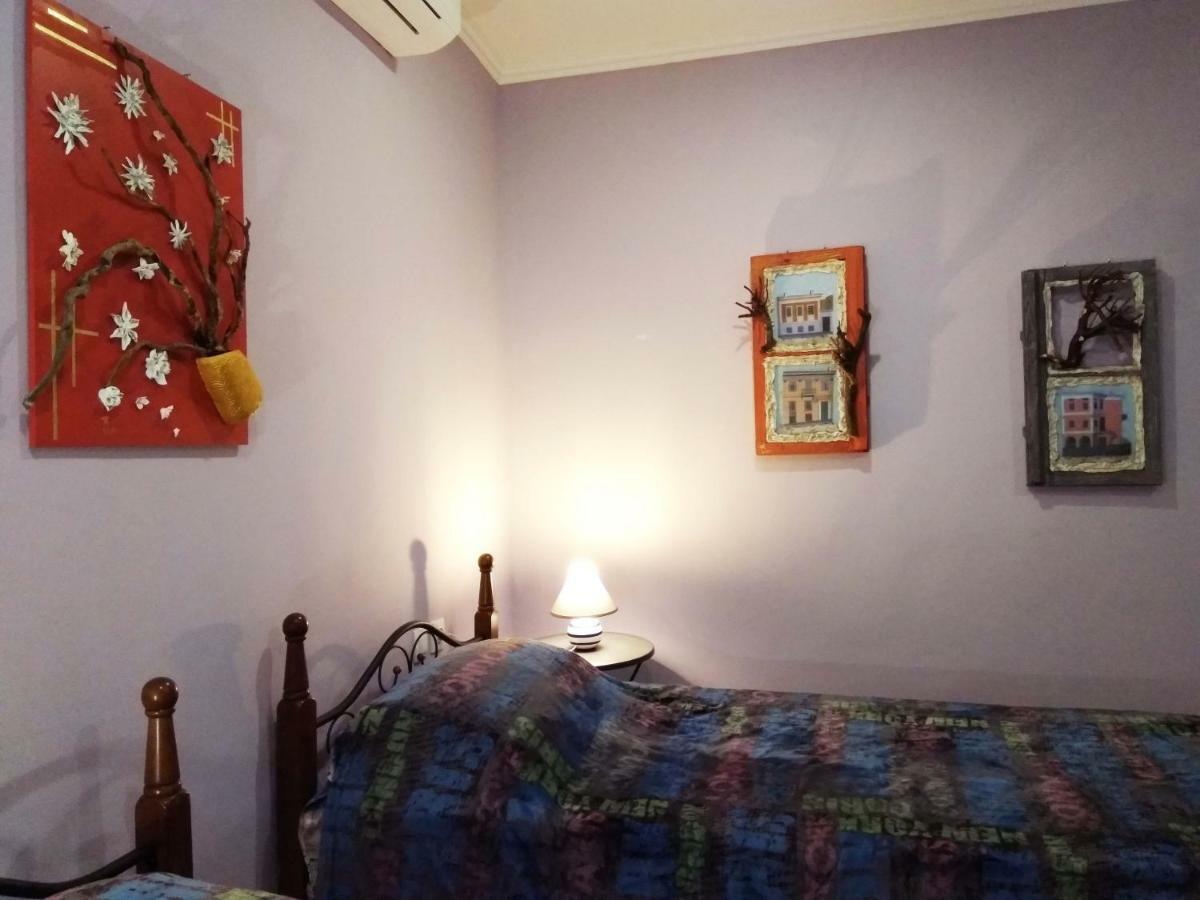 Alexanderland Apartman Péla Kültér fotó
